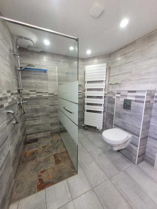 Maison traditionnelle - 99 m² - 4 pièces