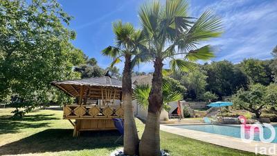 Maison - 165 m² - 5 pièces