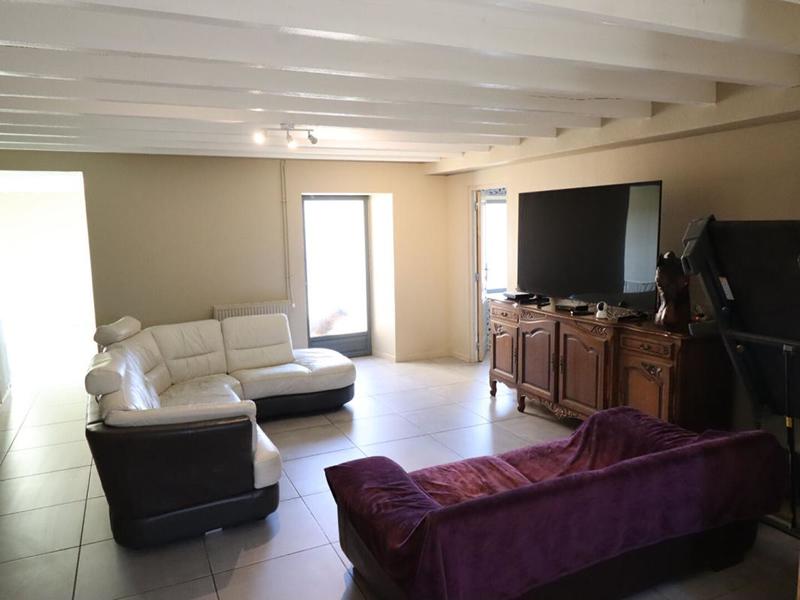 Corps de ferme - 350 m² - 6 pièces