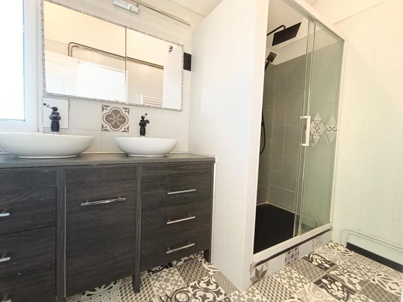 Appartement - 74 m² - 3 pièces