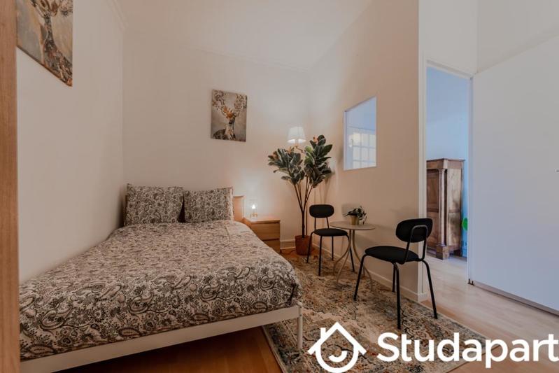 Chambre - 24 m² - 1 pièce