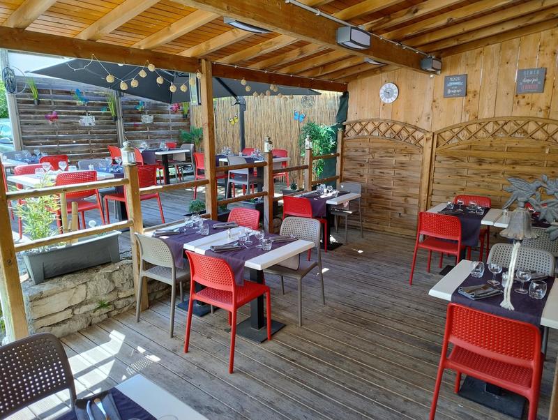 Local commercial - 557 m²