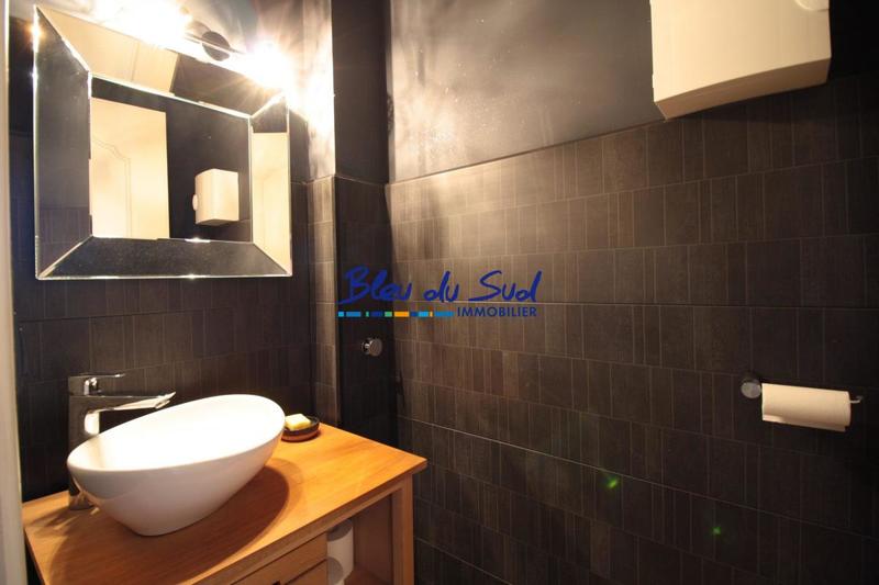 Villa - 275 m² - 7 pièces