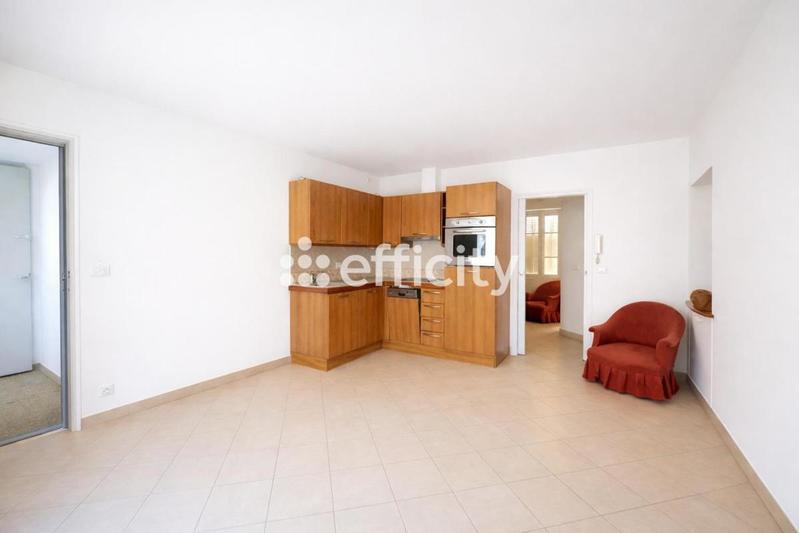 Appartement - 27 m² - 2 pièces