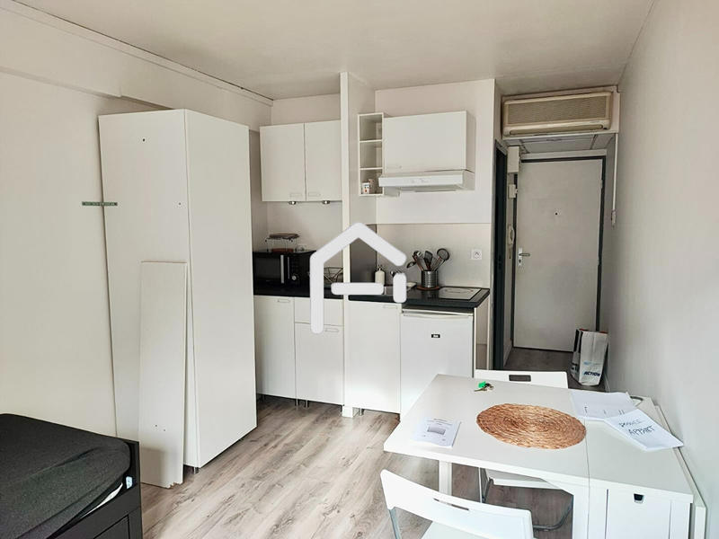 Appartement - 18 m² - 1 pièce