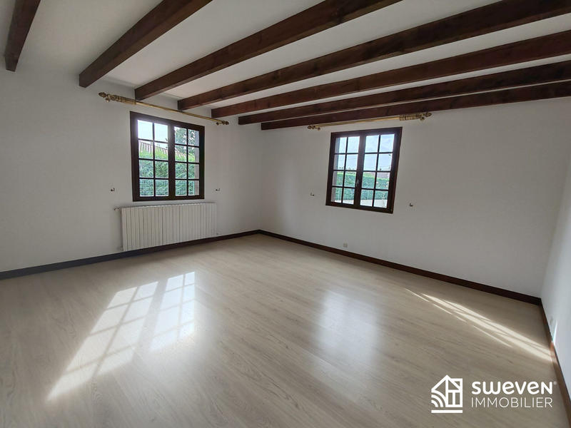 Maison - 323 m² - 7 pièces