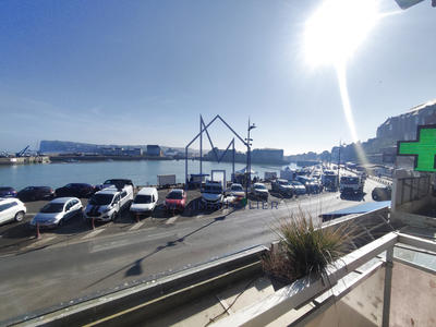 Appartement - 87 m² - 5 pièces