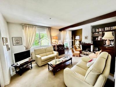 Maison - 91 m² - 5 pièces