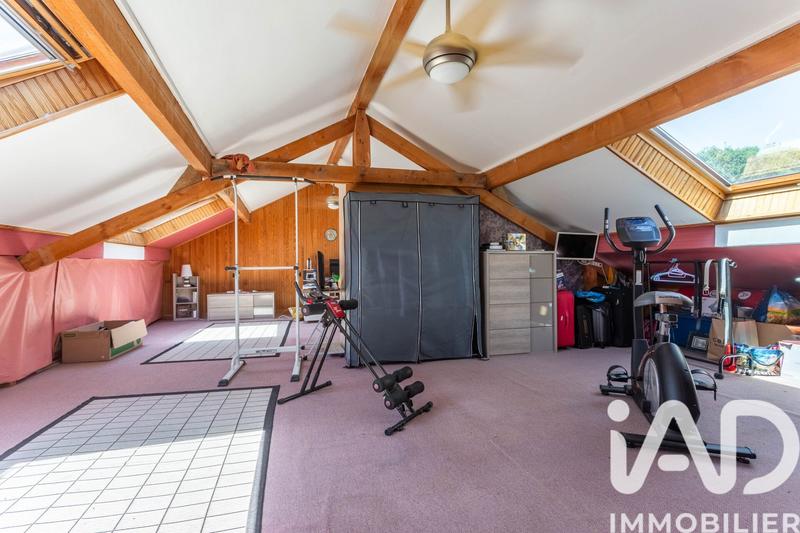 Maison - 440 m² - 9 pièces