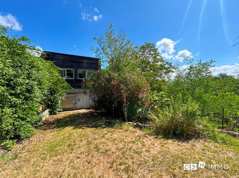 Maison - 205 m² - 6 pièces