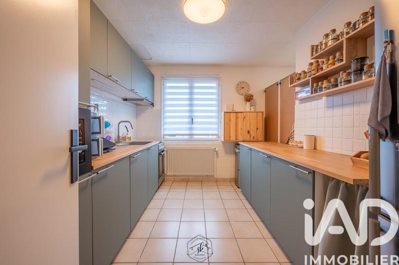 Maison - 95 m² - 5 pièces