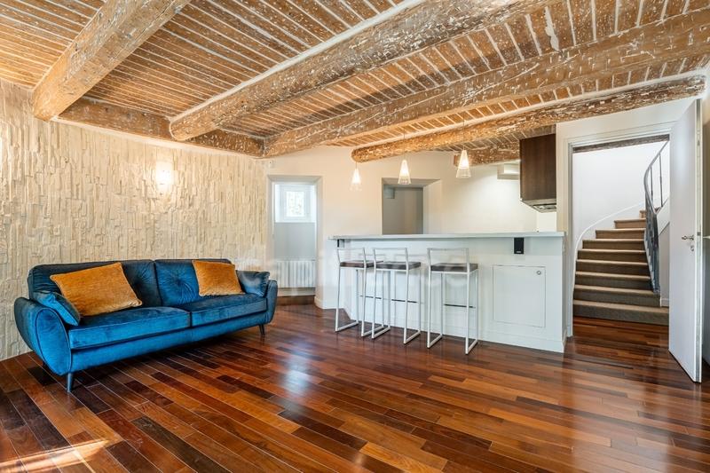 Propriété - 400 m² - 8 pièces