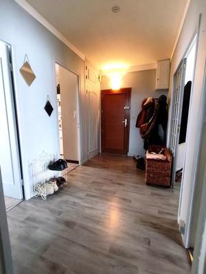 Appartement - 81 m² - 4 pièces