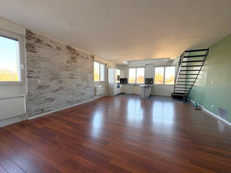 Appartement - 105 m² - 4 pièces