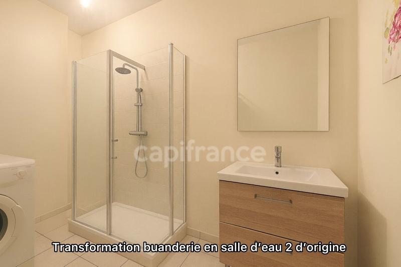Appartement - 100 m² - 5 pièces
