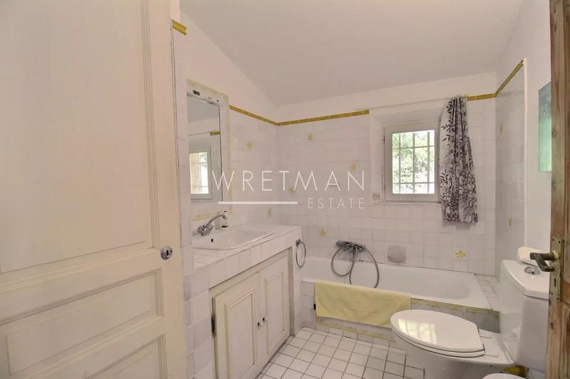 Villa - 188 m² - 8 pièces