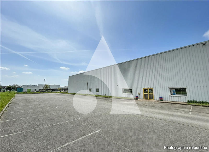 Local commercial - 255 m²