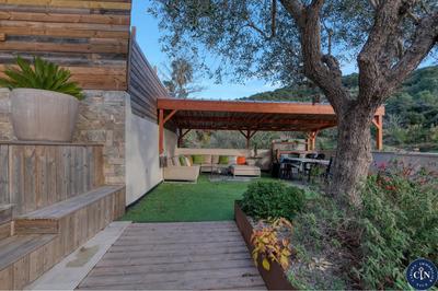 Maison - 101 m² - 4 pièces