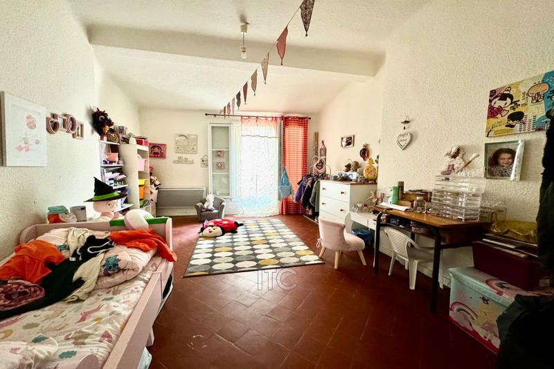 Maison de village - 95 m² - 5 pièces