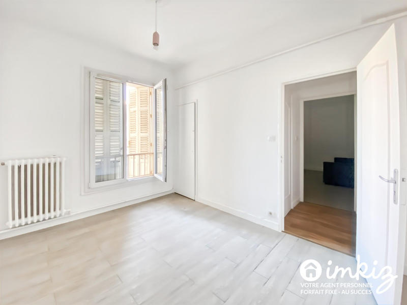 Appartement - 95 m² - 5 pièces