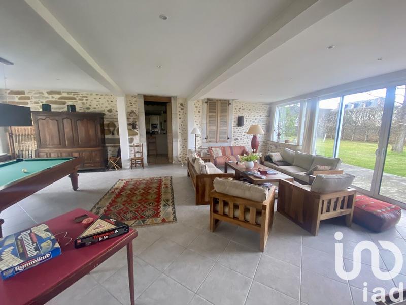 Maison - 412 m² - 10 pièces