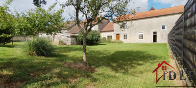 Maison de village - 149 m² - 6 pièces