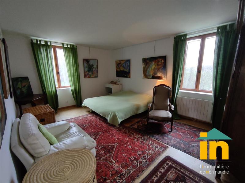 Demeure - 715 m² - 10 pièces