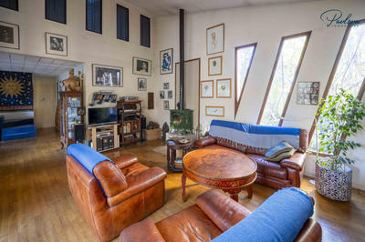 Maison traditionnelle - 215 m² - 8 pièces