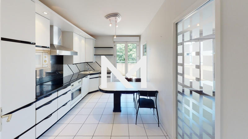 Appartement - 88 m² - 4 pièces