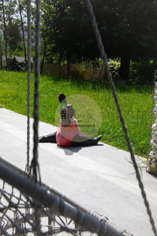 Maison - 211 m² - 8 pièces