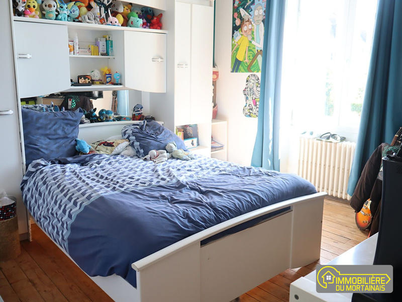 Maison - 160 m² - 9 pièces