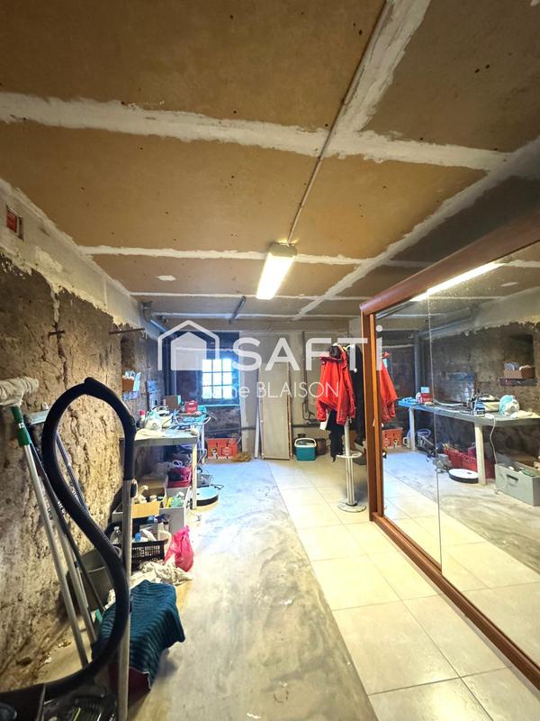 Maison - 152 m² - 6 pièces