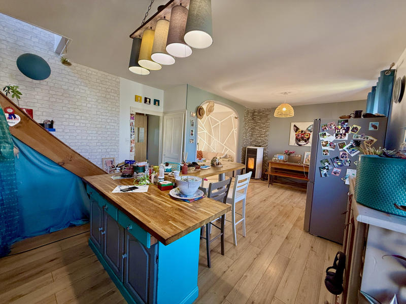 Maison - 90 m² - 4 pièces