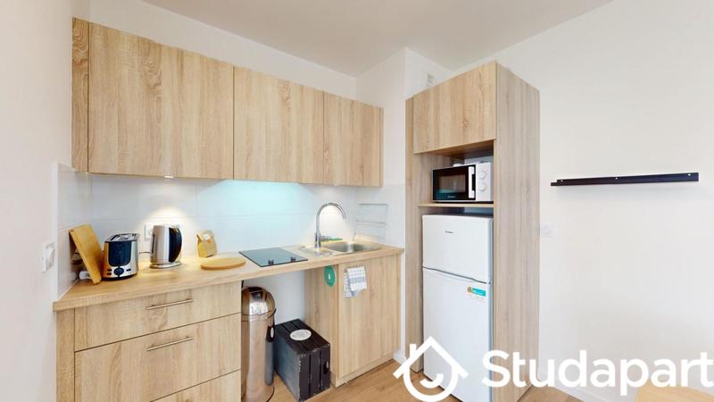 Chambre - 10 m² - 1 pièce