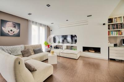 Villa - 159 m² - 6 pièces