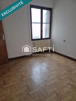 Maison - 183 m² - 11 pièces