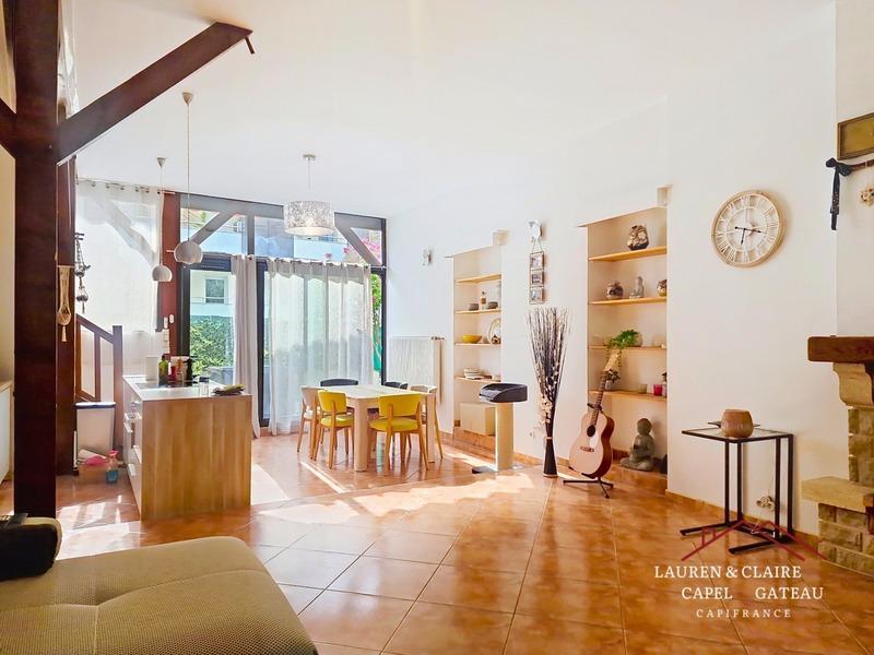 Maison de ville - 159 m² - 7 pièces
