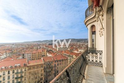 Appartement - 242 m² - 4 pièces