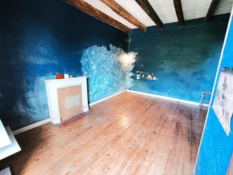 Maison - 111 m² - 6 pièces