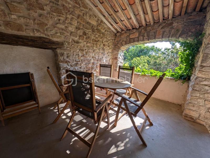 Mas - 352 m² - 6 pièces