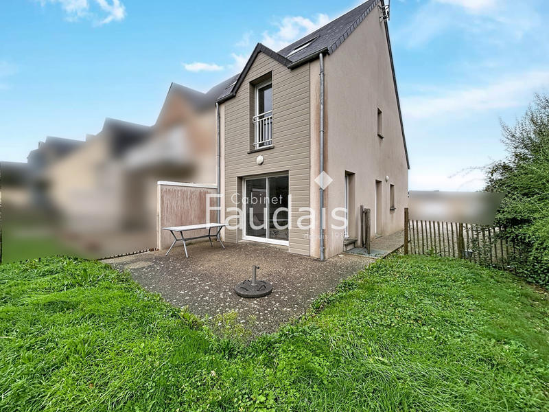 Triplex - 79 m² - 4 pièces