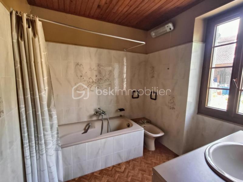 Maison de village - 153 m² - 6 pièces