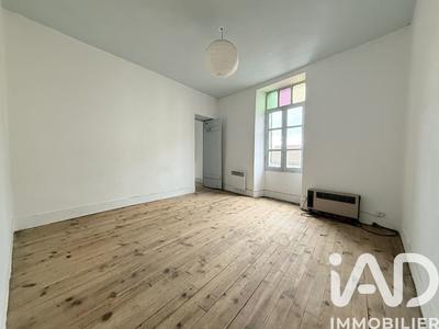 Maison - 75 m² - 4 pièces