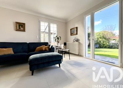 Maison - 168 m² - 6 pièces