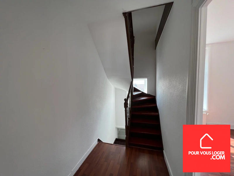 Maison - 102 m² - 5 pièces