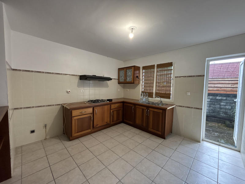 Maison - 94 m² - 3 pièces