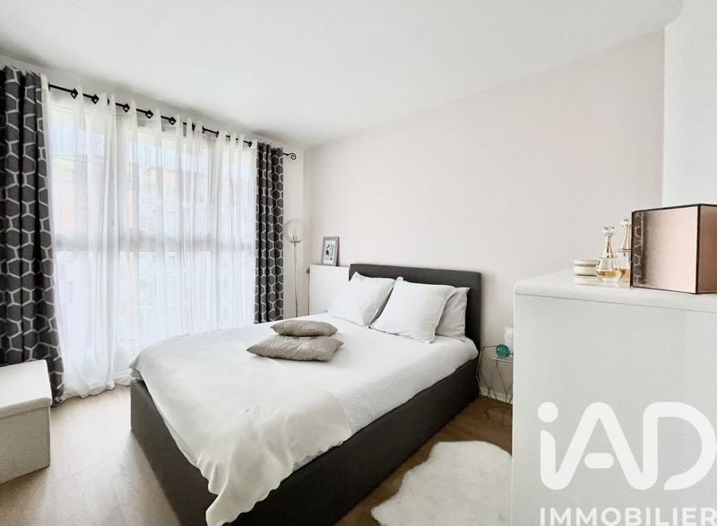 Appartement - 77 m² - 4 pièces