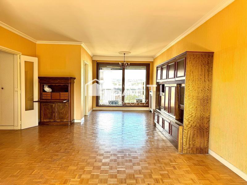 Appartement - 115 m² - 6 pièces