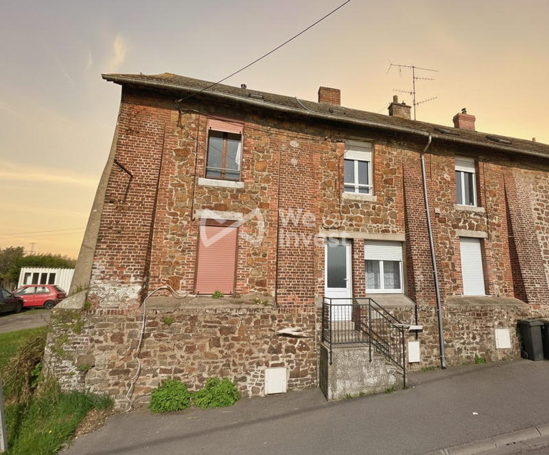 Maison - 90 m² - 6 pièces