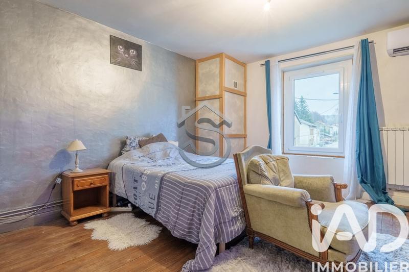 Maison - 191 m² - 7 pièces